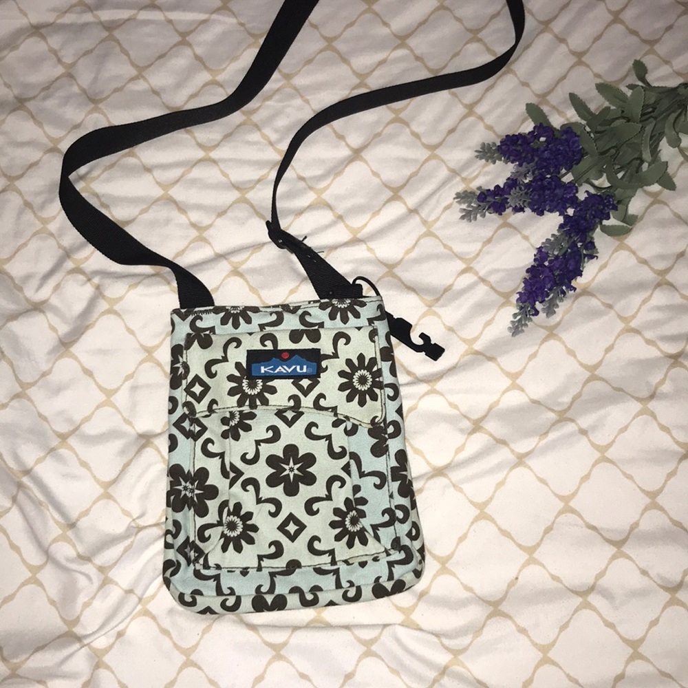 Crossbody purse
